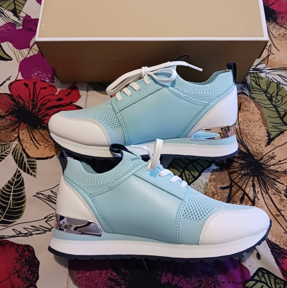 Michael Kors Dash Trainer Sneakers - Picture 3 of 10